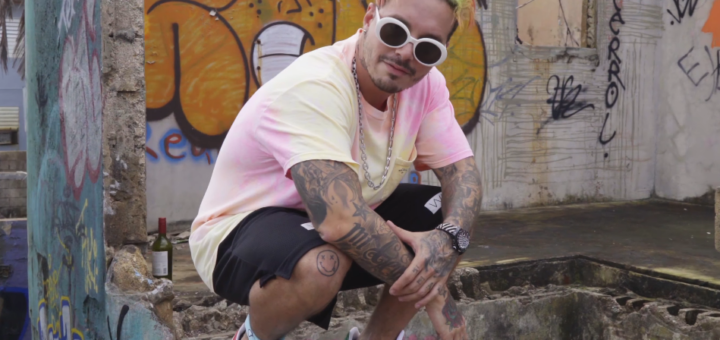 Si Tu Novio Te Deja Sola Lyrics - J. Balvin ft. Bad Bunny