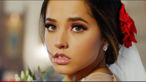 Todo Cambio Lyrics English Song - Becky G