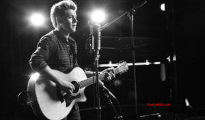 This Town Lyrics - Niall Horan