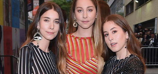 Walking Away Lyrics - Haim