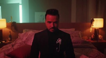 Vacío Lyrics (Letra) Luis Fonsi x Rauw Alejandro